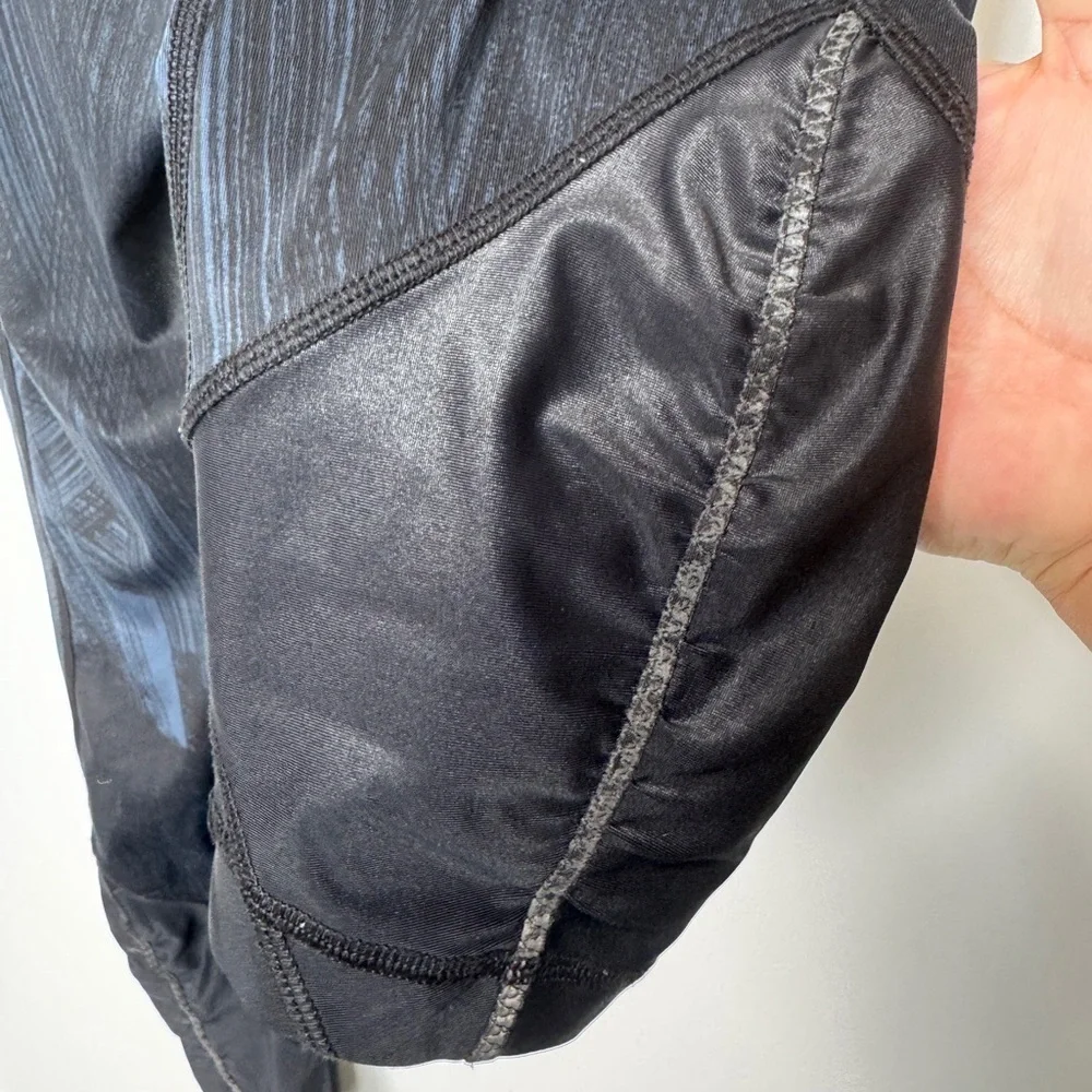 Lululemon Pace Queen Leggings Navy - Picture 9 of 13